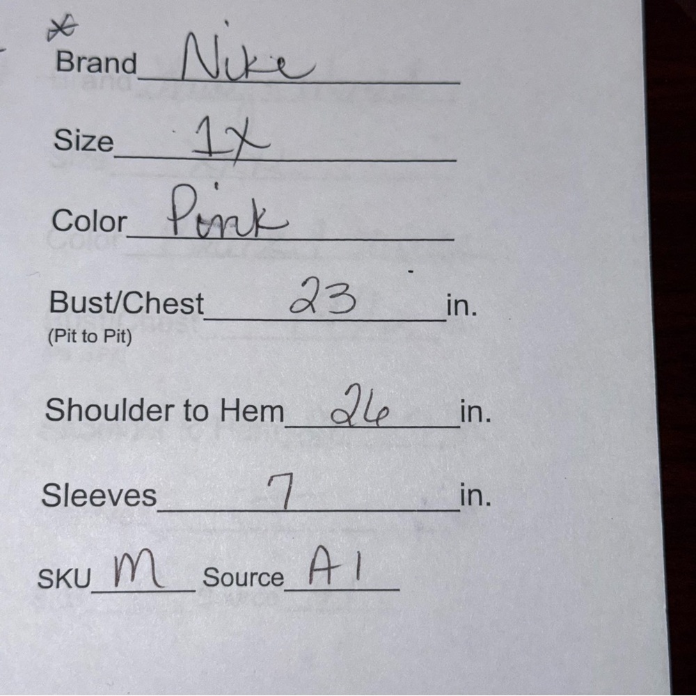 Nike Pink Floral Logo Tee Women’s 1X Short Sleeve Casual Athleisure Top - Picture 7 of 7